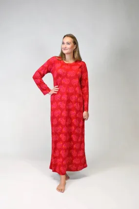 Aarikka Pikkupässi Long Red Nightgown