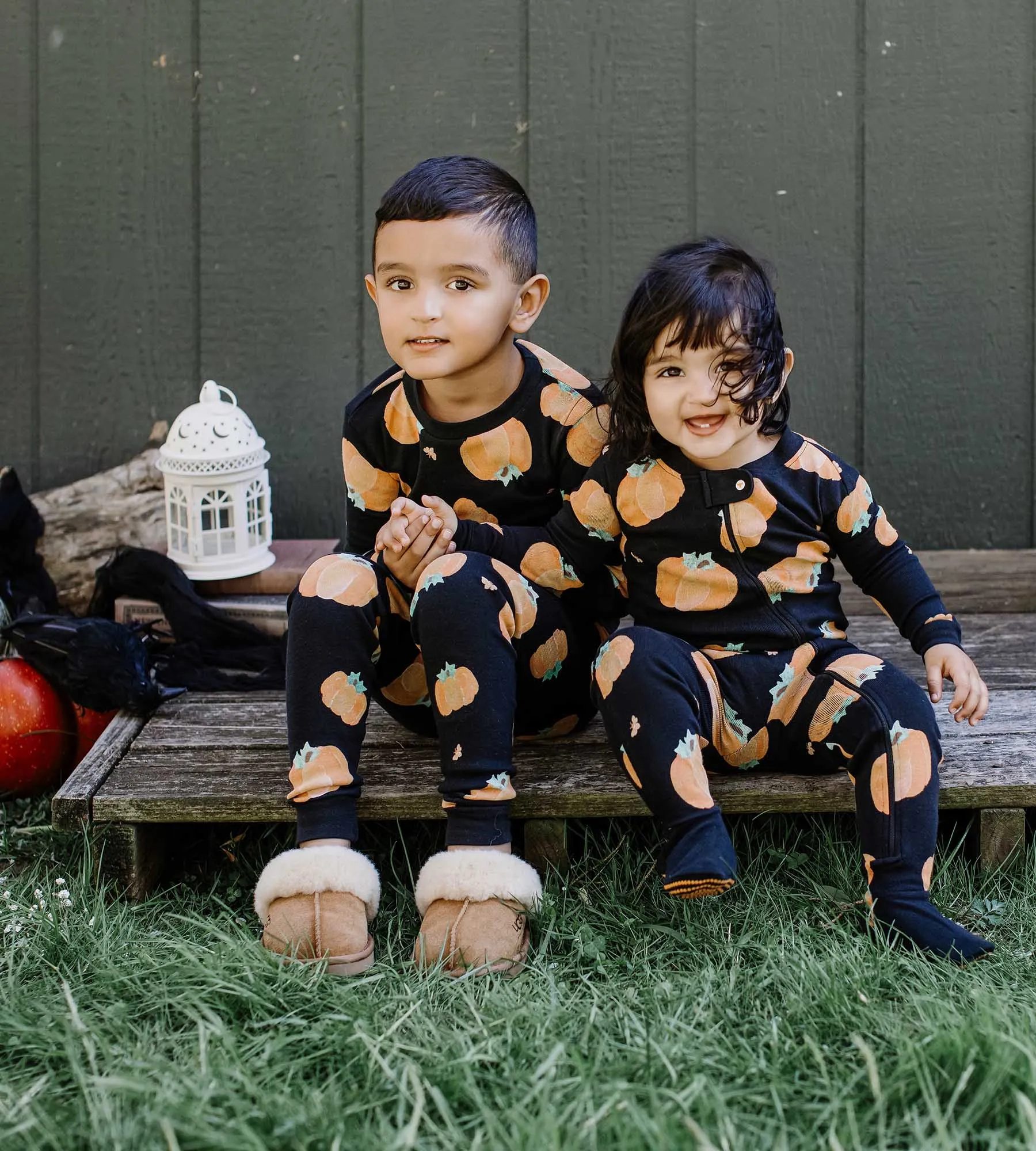 Burt's Bees Organic Snug Fit Two-Piece Pajamas Midnight Pumpkins