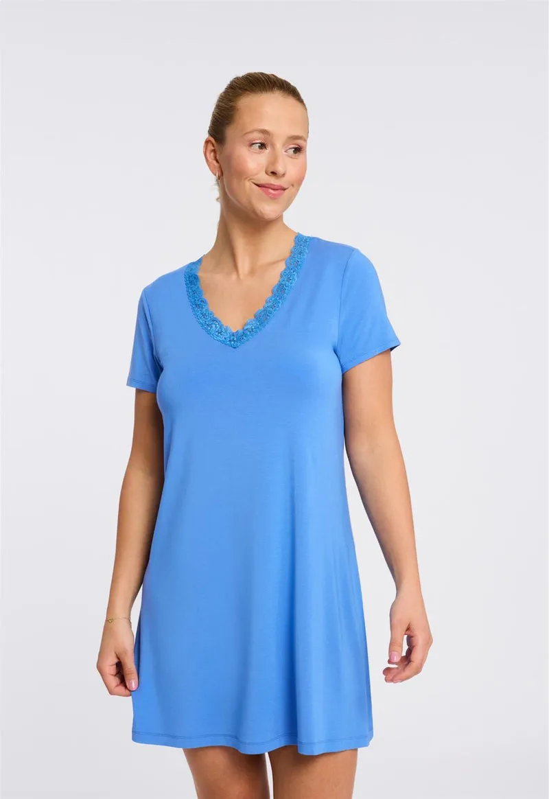 Fleurt Short Sleeve Nightshirt With Shelf Bra