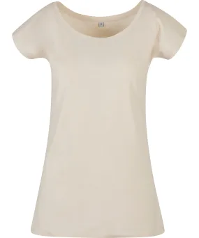 Sand - Women's wide neck tee