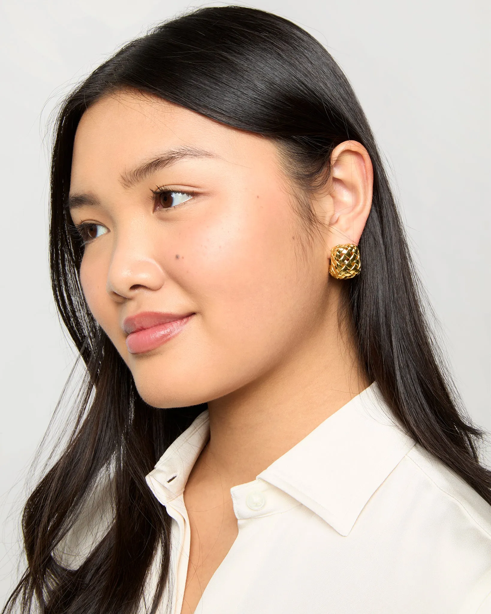 Woven Hoop Earrings in Gold